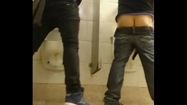 Nouveau tube de lecteur sexo gay la toilette sur 2