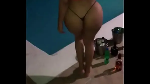 Świeża Culona Dominicana Bailando Muy Sexy En La Piscina, En Colaless rura napędowa