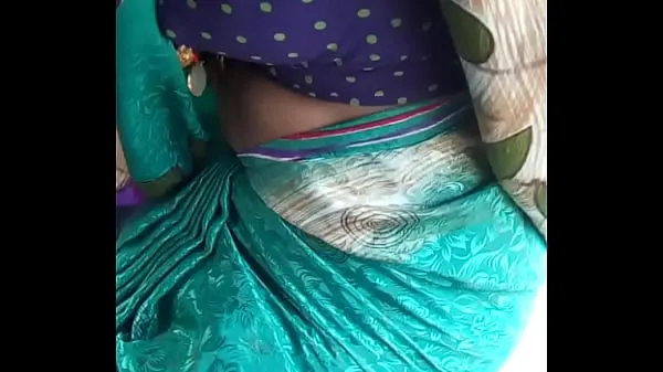 Fresh hot Telugu aunty showing boob's in auto drive Tube