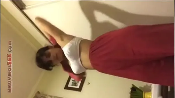 หลอดไดรฟ์ Indian Muslim Girl Viral Sex Mms Video สด
