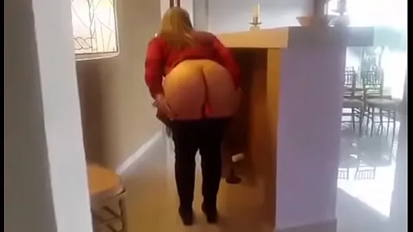 Tubo de acionamento Nalgotas de Regiomontana. Ela sobe e mostra sua bunda enorme e a espalha aberta na sala de aula 3 fresco