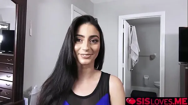 تازہ Jasmine Vega asked for stepbros help but she need to be naked ڈرائیو ٹیوب