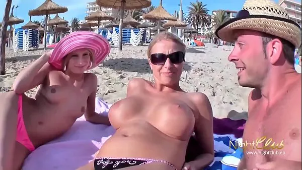 أنبوب محرك German sex vacationer fucks everything in front of the camera جديد