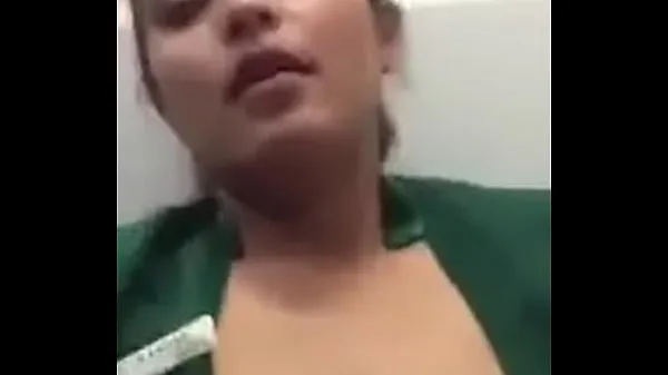 Sveža Viral flight attendant colmek in the airplane toilet | FULL VIDEO pogonska cev