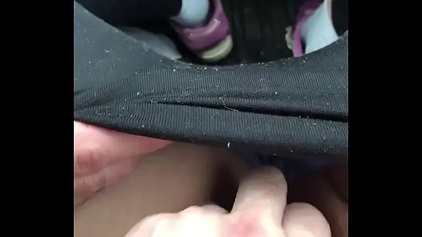 Fresh Fingering my girl in the car drive Tube