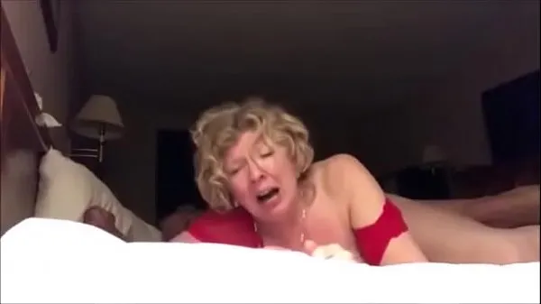 Fresh Old couple gets down on it drive Tube