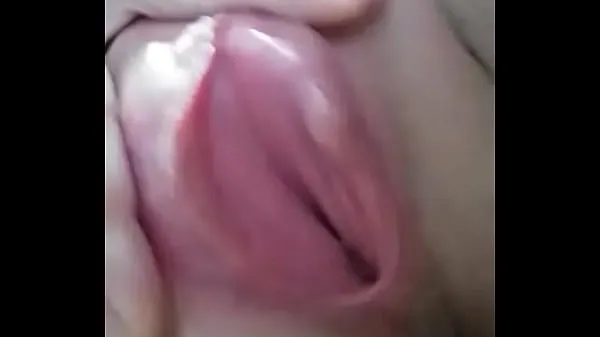 Čerstvé Beautiful young pink pussy Drive Tube