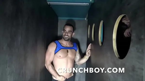 Yeni The pornstar DAMIEN CROSSE used in Glory Holes Sauna Thiers Bordeaux by Top Dominant XXL COCK Drive Tube