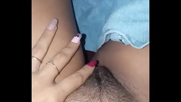 Čerstvé Brunette exhibiting on Whatsapp the Pentelhuda Pussy Drive Tube