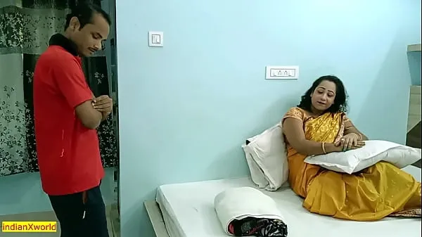 Tubo de acionamento Esposa indiana trocada com pobre lavanderia!! Sexo quente na web em hindi: vídeo completo fresco