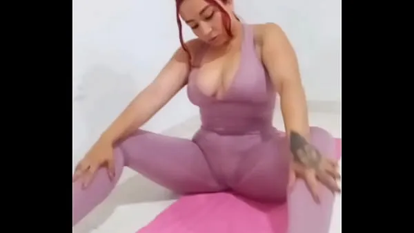 Świeża A perverted yoga teacher fucks a red-haired big ass hard rura napędowa