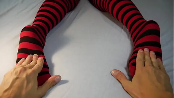 Frisk Foot Massage And Ticke MILF's Soles In Sexy Socks drev Tube