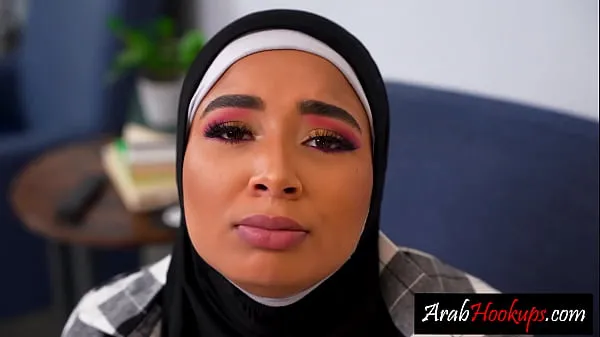 Frisches Ich ficke meine arabische Freundin Babi Star in den Arsch, so dass die junge Frau mit dem großen Arsch harten Analsex von Nicky Rebel genossDrive Tube