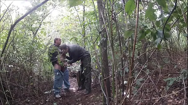 Nouveau tube de lecteur GRANDPARENTS IN THE FOREST 350