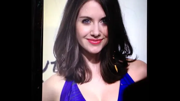 Alison Brie Cum Tribute Tiub pemacu baharu